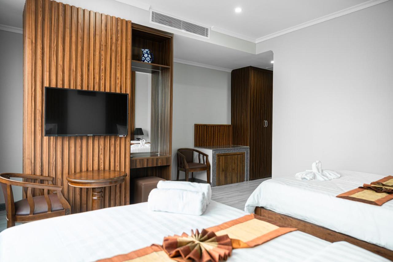 The Onra Hotel Phnom Penh Ngoại thất bức ảnh